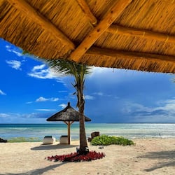 Private beach, white sand, free beach cabanas, sun-loungers