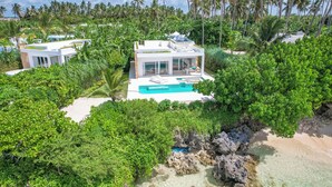 Honeymoon Beach Front Villa with Pool