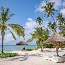 Private beach, white sand, free beach cabanas, sun-loungers