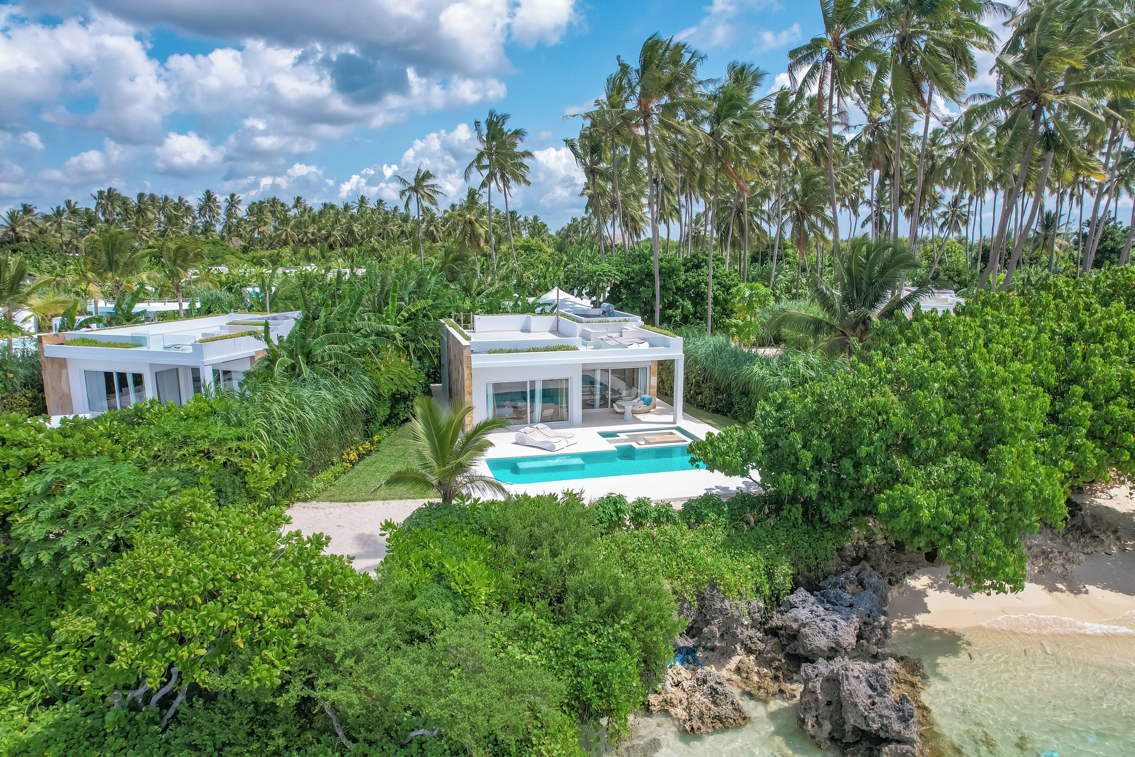 Honeymoon Beach Front Villa with Pool | Egyptian cotton sheets, premium bedding, minibar, in-room safe