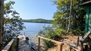Property grounds - Pebbles Cottage on Lake Winnisquam (Laconia)