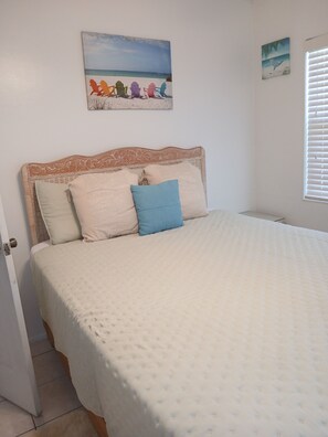 2 habitaciones, tabla de planchar con plancha y wifi gratis 