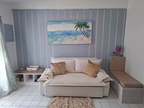 Een smart-tv en een open haard