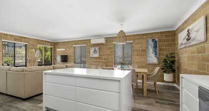 Renovated Villa nothing spared