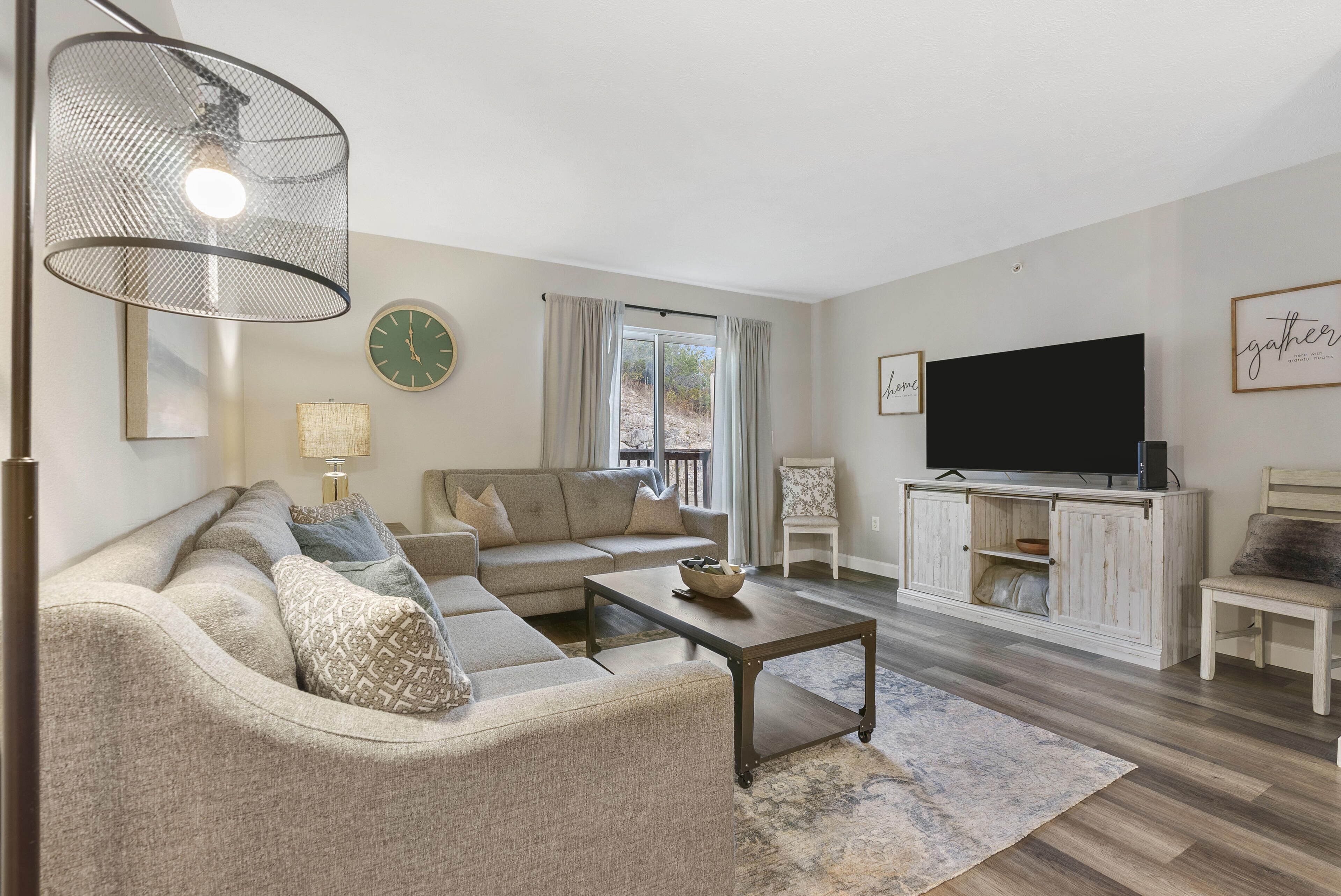Branson Vineyards Escape | Quiet serenity