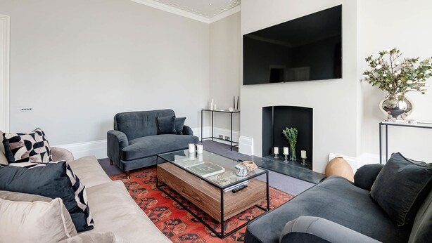 Unclassified image, 1 of 72, button - Notting Hill Townhouse - by Out of Office Lifestyle (London)