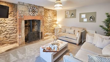 TV, fireplace, offices