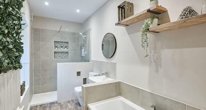 Host & Stay | Sion Hall Cottage