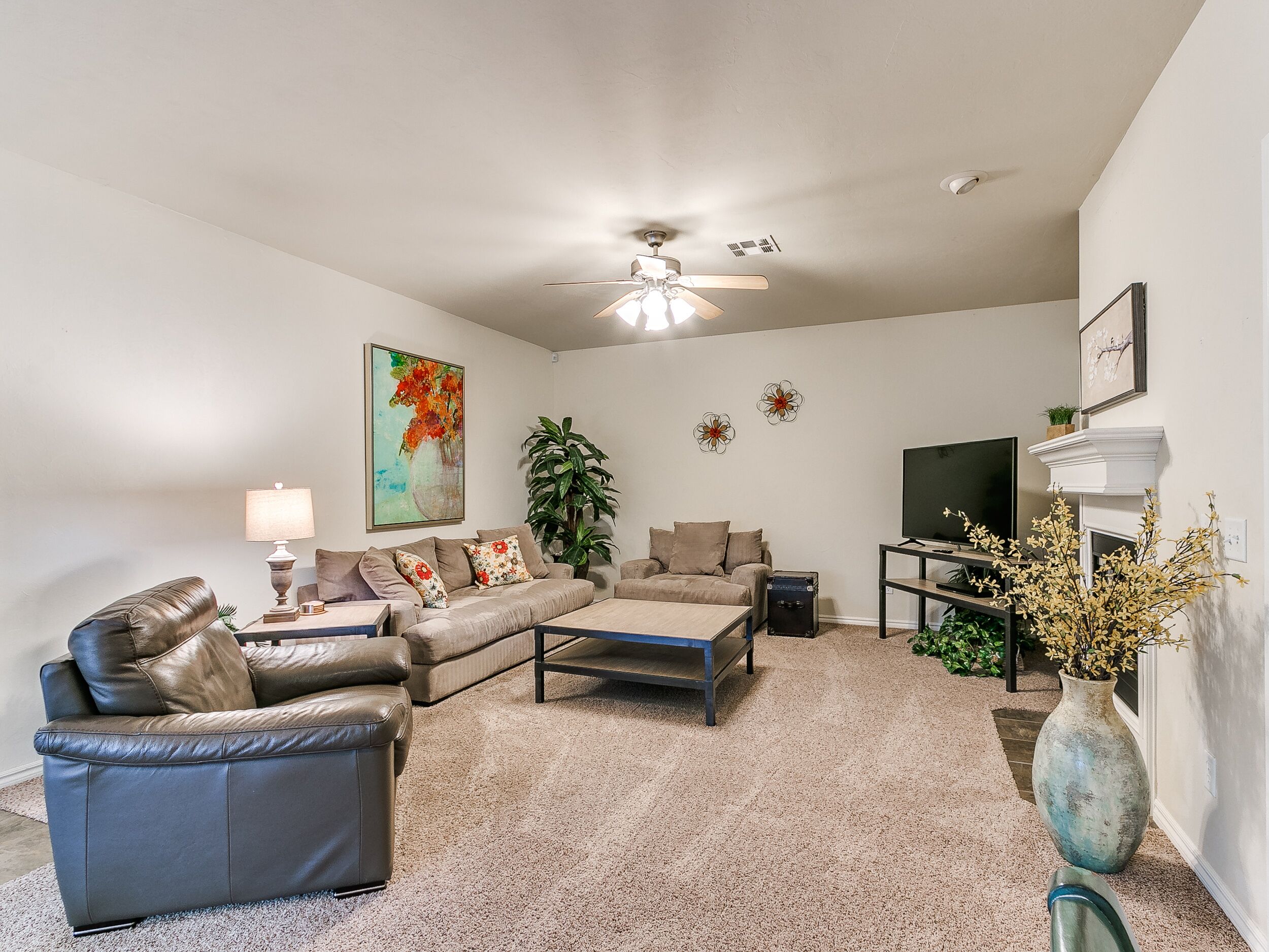 Discover Comfort and Convenience in Edmond!