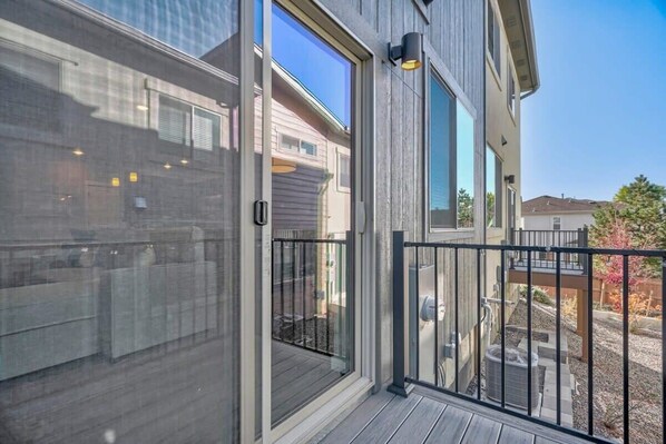 Property grounds - Top Flight! Modern AC Fast WiFi Patio Garage (Colorado Springs)