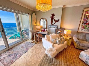 Smart TV, DVD player