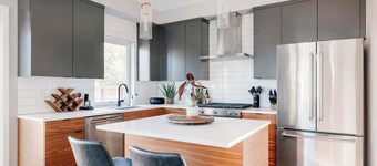 Luxe Getaway | Yard + Roof Deck | 4 Story Townhome