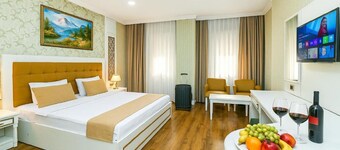 Maris Hotel Baku