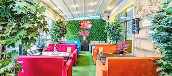 Maris Hotel Baku