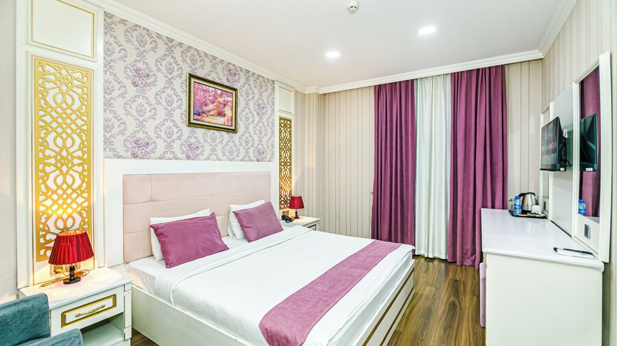 Maris Hotel Baku