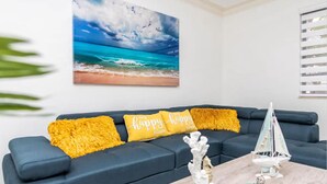 Unclassified image, 4 of 19, button - Casalinda - Hollywood Florida (Hollywood)