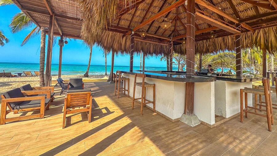 Huku Beach Hostel Hostel Palomino