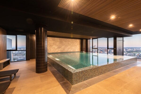 Basic-lejlighed - 2 queensize-senge | Pool | Opvarmet pool