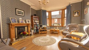 Interior - Impeccable 4-bed House in Burton-on-trent (Burton on Trent)