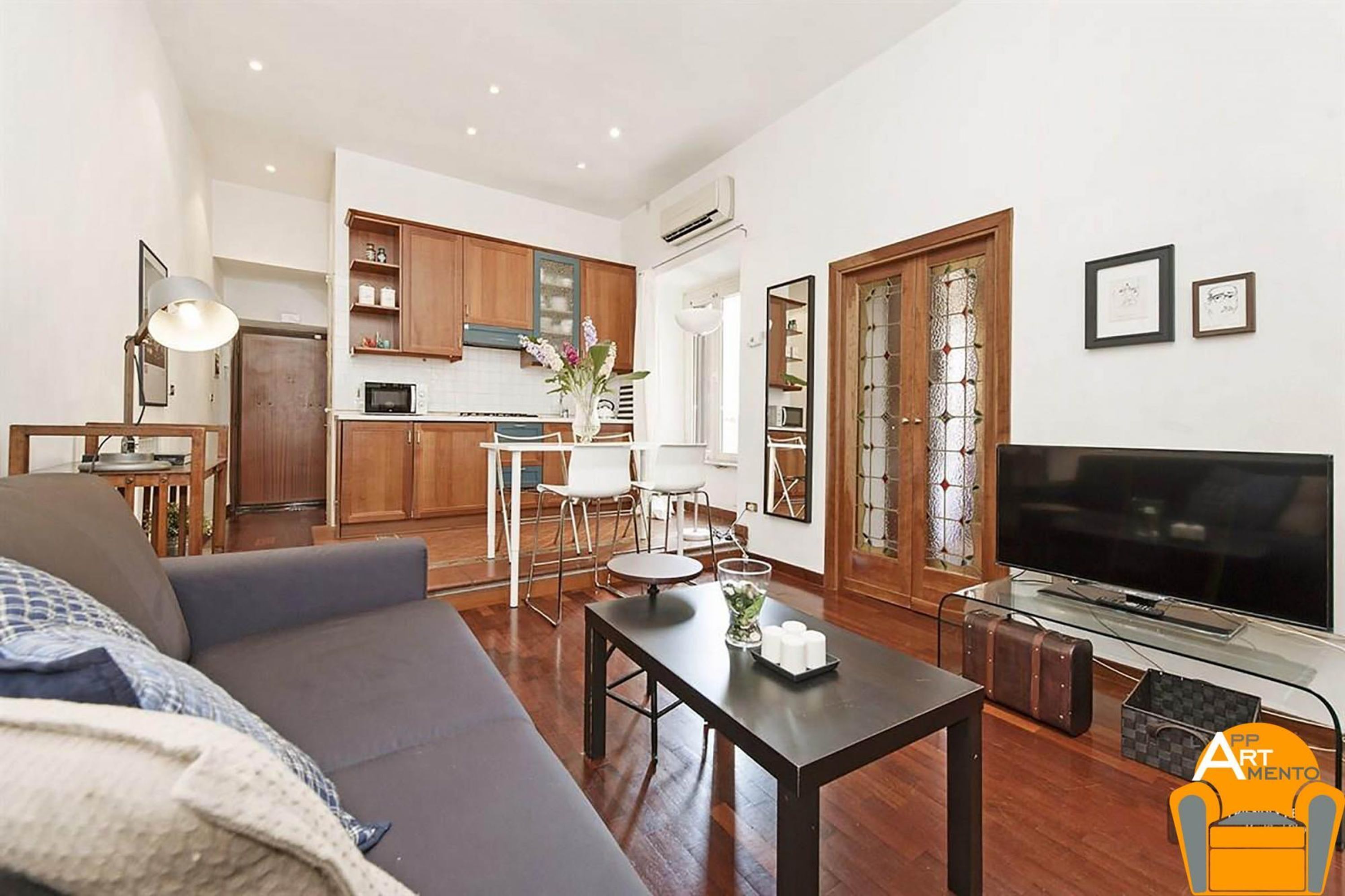 House | 1 bedroom