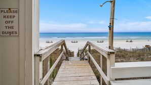 A wooden staircase leading to a beach with a sign that reads "PLEASE KEEP OFF THE DUNES." - Spectacular Gulf Front 30A! Private Pool & Gulf Views, Fall Specials! (Santa Rosa Beach)