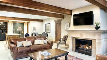 Suite, 1 Bedroom | Interior