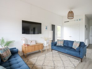 3 habitaciones, decoración personalizada y muebles diferentes