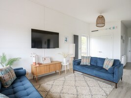 3 bedrooms, individually decorated, individually furnished, free WiFi