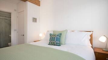 3 svefnherbergi, sérhannaðar innréttingar, sérvalin húsgögn