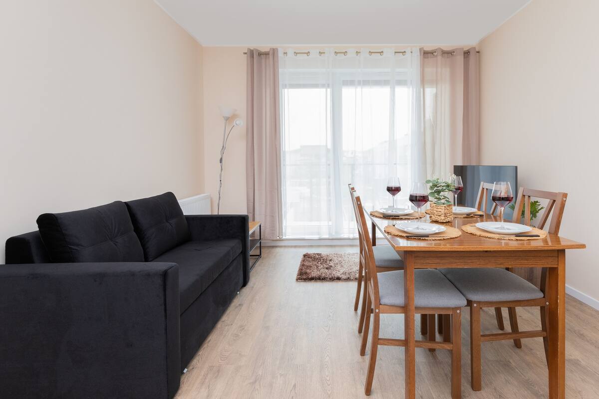 Apartment, 1 Bedroom, Balcony | 4 bedrooms, bed sheets