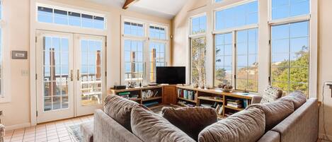 TV, fireplace, DVD player, table football