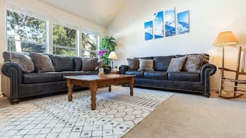 Smart TV, fireplace, table football