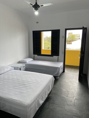 Economy-sviitti, merinäköala | 1 makuuhuone, allergiatestatut vuodevaatteet, minibaari, ilmainen Wi-Fi
