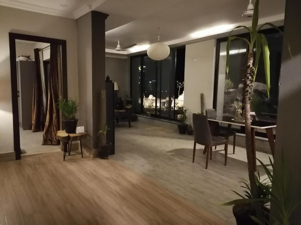 Deluxe Apartment | Living room