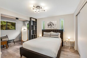 3 habitaciones, tabla de planchar con plancha, wifi y ropa de cama 