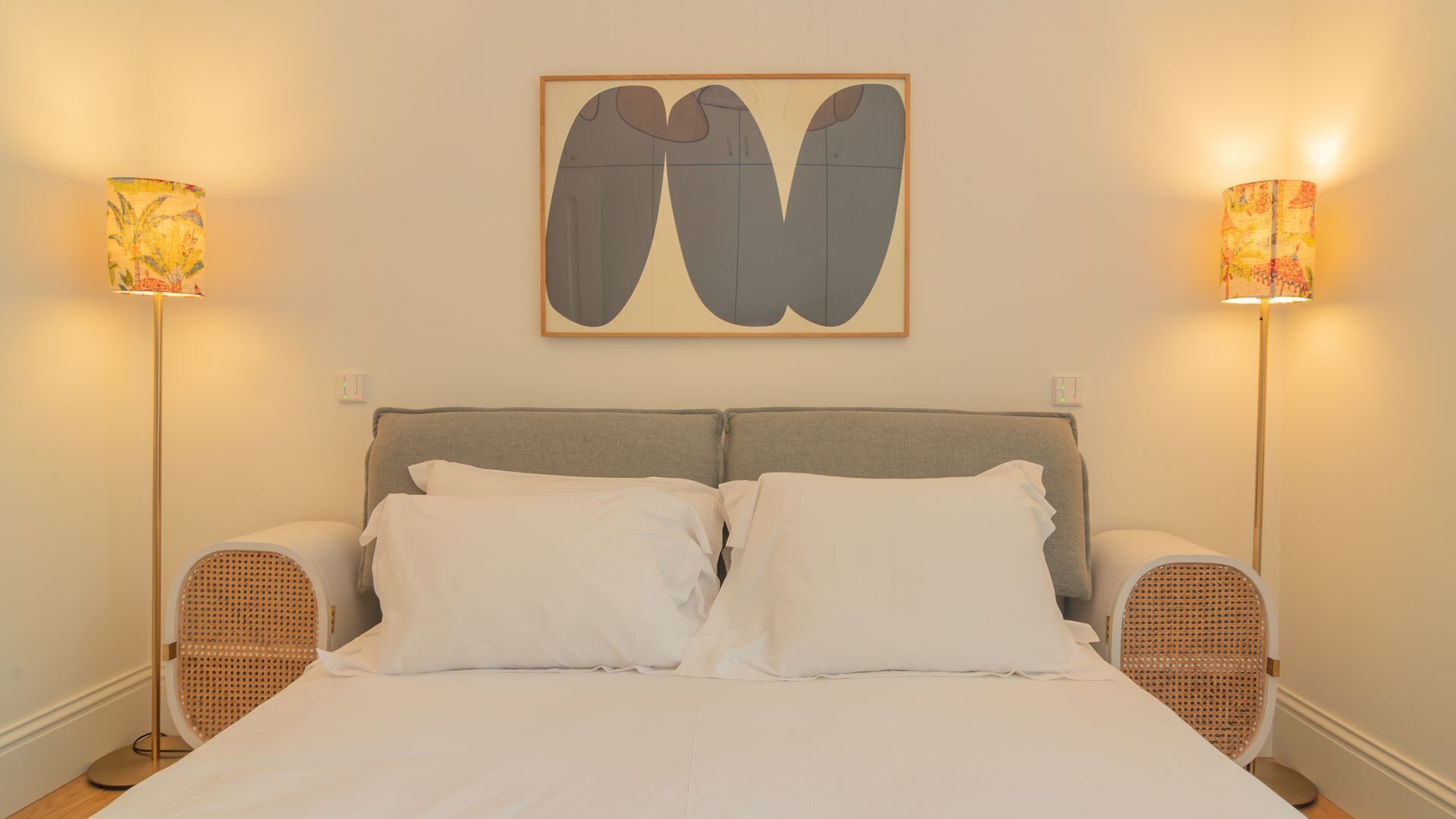2 chambres, fer et planche à repasser, Wi-Fi gratuit, draps fournis