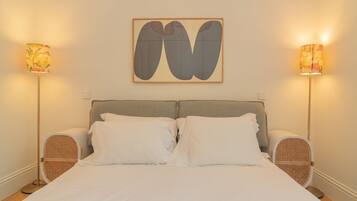 2 chambres, fer et planche Ă repasser, Wi-Fi gratuit, draps fournis