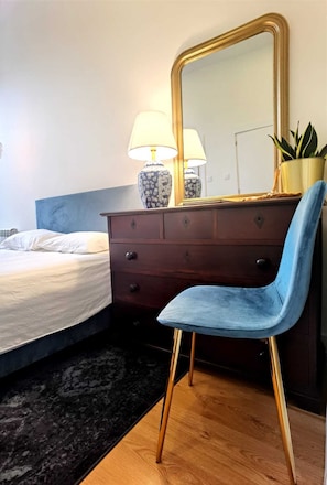 Chambre économique double | Décor unique, ameublement unique, accès au Wi-Fi (inclus)