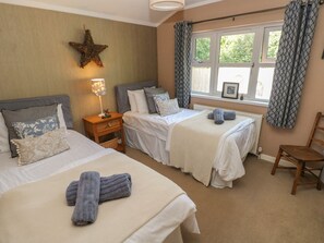 Cottage | Interior - 1 Hornbeam Lodge (Narberth)