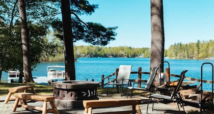 Lakefront Resort Retreat-Pontoon & SUP Rentals