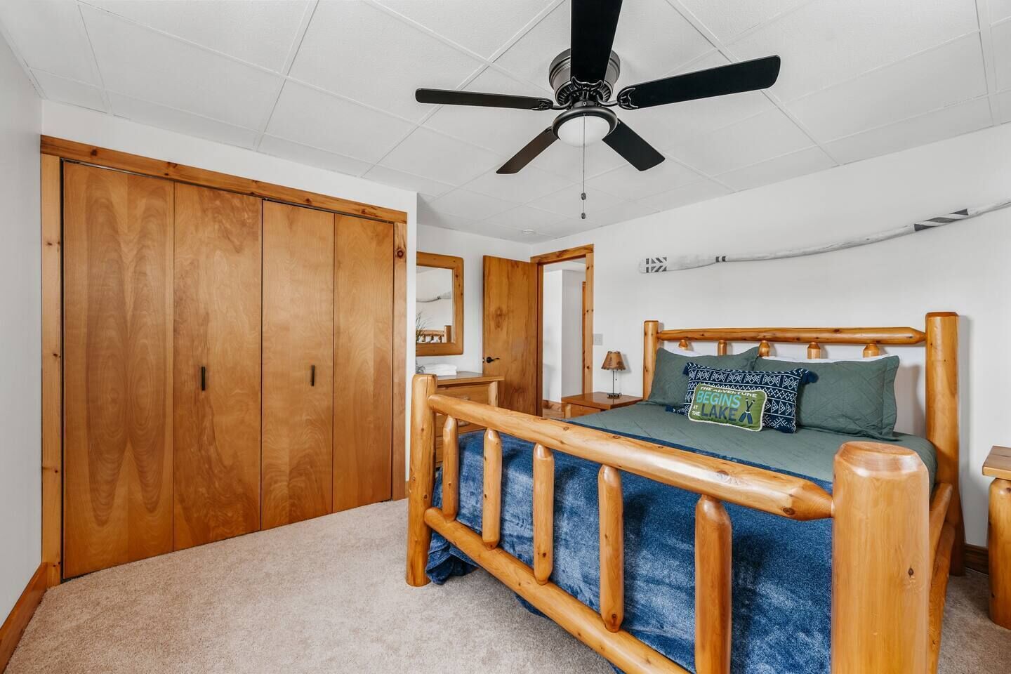 2 bedrooms, iron/ironing board, travel crib, WiFi (free)