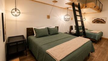 4 bedrooms, iron/ironing board, travel crib, WiFi (free)