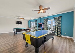 Games room - True Oceanfront 8BR • No Road to Cross • Sleeps 24 • Pool + Elevator | Tropical Dunes II (North Myrtle Beach)