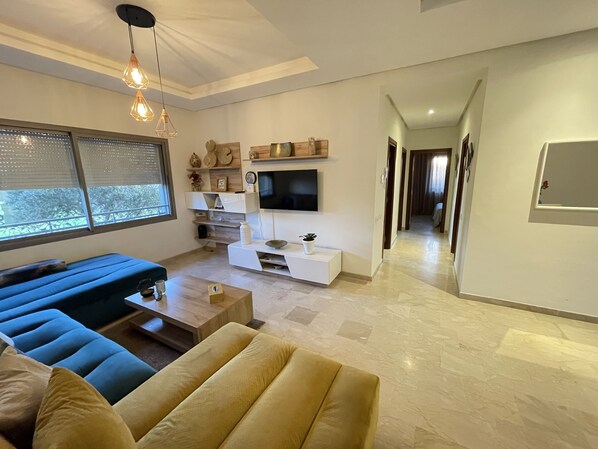 Living area - Best unit near airport (Nouaceur)