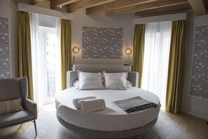 Unclassified image, 5 of 116, button - Hotel Sol Boutique (Santander)