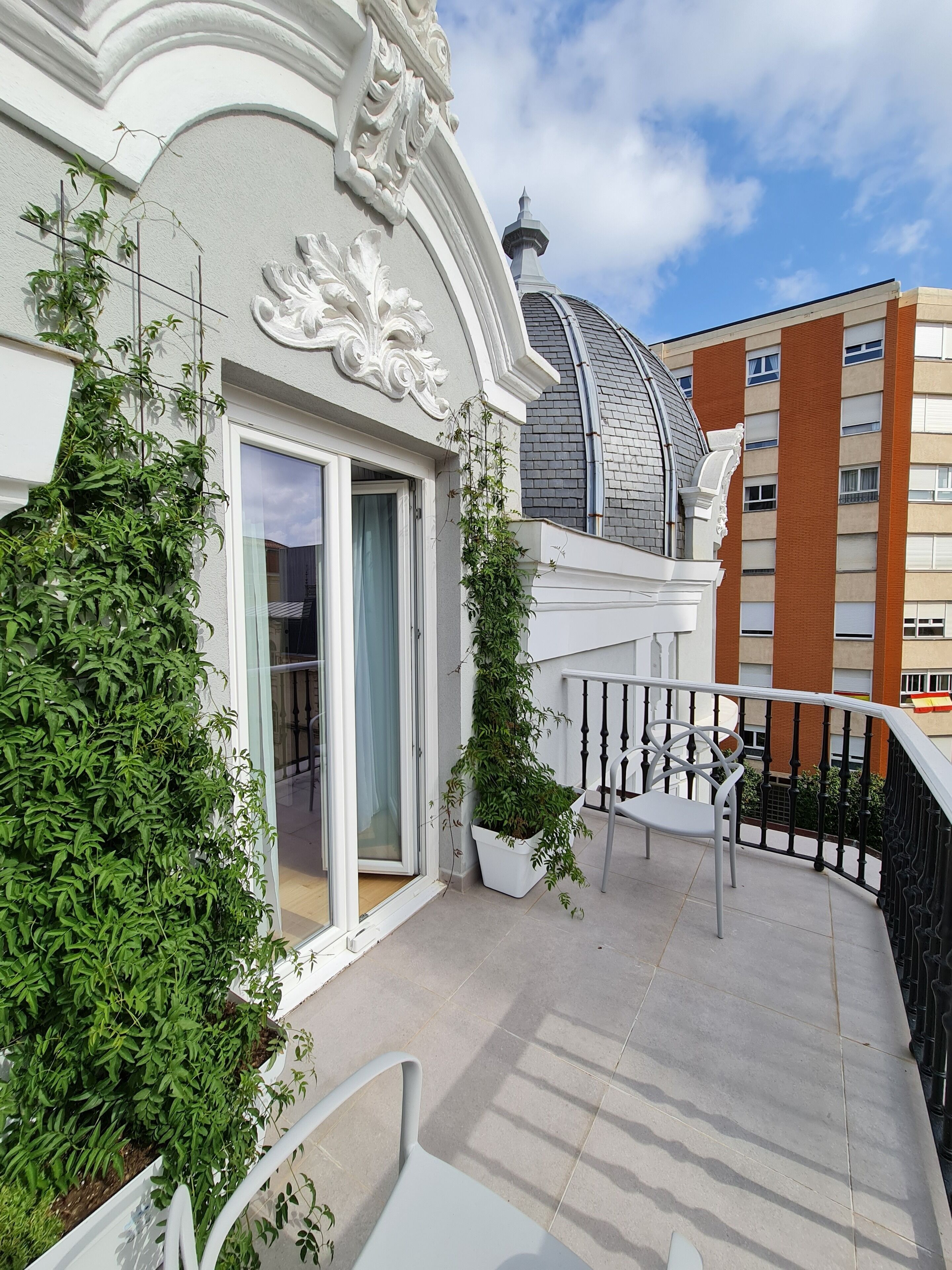 デラックス ダブルルーム | 高級寝具、客室ごとに異なる装飾、客室ごとに異なるインテリア、デスク