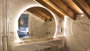 Unclassified image, 5 of 116, button - Hotel Sol Boutique (Santander)