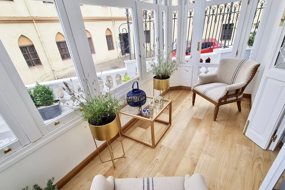 Kahden hengen premium-huone | Ylelliset vuodevaatteet, yksilöllisesti sisustettu