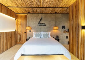 Deluxe Cabin | Minibar, in-room safe, free WiFi, bed sheets