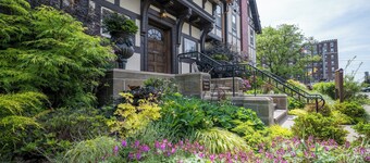Frederick Stearns House Historic Inn
